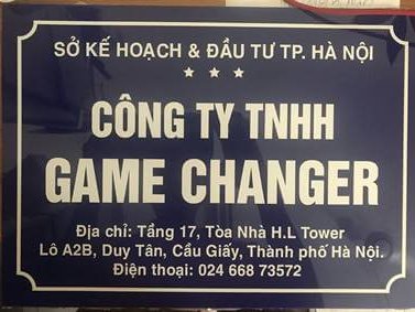 Biển công ty mica xanh tím, dán decal trắng