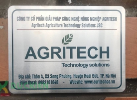 Biển công ty inox trắng xước ăn mòn Agritech